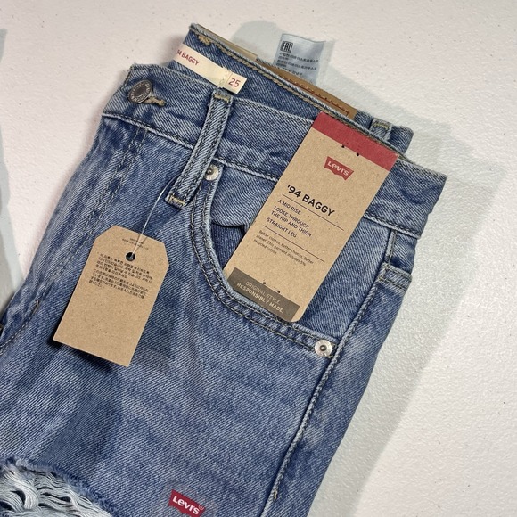 Levi's Women '94 Baggy Destructed Wide Leg Mid Rise Zip Fly Jeans 25x31 Blue NWT - Picture 2 of 12